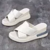 Sandalias de plataforma de cuña de suela gruesa para mujer de plataforma de comercio exterior transfronteriza, calzado de verano para exteriores, sandalias de tira con hebilla sin espalda, sandalias de talla grande