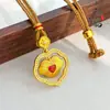 Tienda de Oro Mismo Estilo Oro Antiguo Cepillado Corazón de Diamante Colgante Versátil Collar de Corazón Cadena para Clavícula