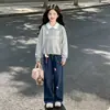 Otoño Primavera 2026 Nuevo Conjunto de Dos Piezas para Niñas Estilo Coreano de Moda Estilo Academia Manga Larga Dulce Dibujos Animados Jeans