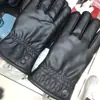 Guantes de cuero con forro polar para abrigar Pantalla táctil Negros Para ciclismo Tres líneas Para hombre y mujer Invierno Guantes de PU Puño con pelo en V Regalos Puesto callejero