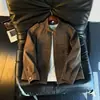 Jaqueta Masculina Retro Americana de Camurça Outono com Ombreiras Jaqueta Curta de Trabalho Gola Alta Jaqueta Biker Cool