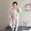 Pijama de forro polar coral para niñas, colección otoño e invierno, con estampado floral estilo princesa, y un conjunto de ropa de estar de franela para niños para el invierno