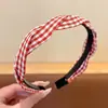Diadema de Punto Trenzado a Cuadros Estilo Coreano para Niñas Bebé con Dientes Antideslizante Diadema Superior de Cráneo Alto Pinza para el Cabello de Niña Pequeña Accesorios para el Cabello