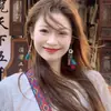 Brincos Longos Coloridos com Franjas Estilo Étnico Exótico Retrô para Mulheres Brincos de Viagem e Férias em Yunnan Novo Estilo