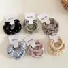 Simple y Elegante Scrunchie de Satín con Perlas y Pedrería, Banda Elástica Alta Básica Que No Daña el Cabello, Accesorio para el Cabello