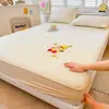2026 Nuevo Modelo Clase A Pe Dibujos Animados Toalla Bordada Esterilla Refrigerante Estilo Sábana