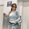 Deseo Puro Dulce y Picante Camiseta Base de Manga Larga Falsa de Dos Piezas para Mujer, Nuevo Otoño Temprano Cuello Medio Abierto Bloque de Color Ajustada Top de Camiseta