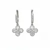 Brincos de trevo flor de zircônia com pino de prata, brincos de luxo leve de alta qualidade, brincos personalizados estilosos requintados de nicho para atacado