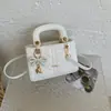 Bolso de Mano para Mujer con Diseño de Diamantes, Nuevo Modelo de Verano 2026, Bolso Tote Pequeño de Alta Gama y Exquisito para Salidas, Viajes al Trabajo, Hombro Único, Bandolera, Bolso Pequeño Cuadrado