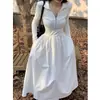 Vestido Preto de Manga Longa para Mulheres Outono 2023 Novo Estilo Francês Aparência Afinando a Cintura Saia Estilo Hepburn