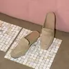 Primeiro Encontro com o Estilo Preguiçoso da Temporada: Sapatos Mule Simples Femininos com Solas Grossas de Camurça, Calce Fácil com Bico Fechado para o Verão