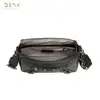 Bolso Cruzado de Cuero Genuino Denk para Mujer 2026 Moderno Casual Gran Capacidad Bolso para Motocicleta Piel de Vaca de Primera Capa Bolso de Hombro Cruzado