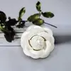 5cm Cuero PU Camelia Pequeña Estilo Chanel Piezas de Accesorios DIY para Bolsos, Coches, Zapatos, Broches, Sombreros y Materiales al por Mayor