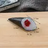 Llavero de Sushi Comida Simulada Llavero de Bola de Arroz Triangular Colgante de Bolsa de Arroz con Huevas de Pescado y Algas Estilo Japonés