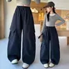 Calça cargo estilo coreano para meninas 2026 nova outono cintura elástica casual bolso grande perna reta larga