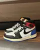 Zapatos Putian Originales Puros Aj1 Generación de Caña Alta para Hombres y Mujeres Zapatos Deportivos Casuales de Baloncesto Hebilla de Spider-Man Punta Negra Morada Rota Aj1