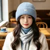 Gorro com Patch de Pônei Estilo Coreano para Homens e Mulheres, Gorro de Tricô para Outono e Inverno, Gorro Quente Pulôver, Gorro de Lã com Proteção para Orelhas, Gorro Frio para Afinar o Rosto