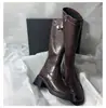 Botas de Salto Bloco Versáteis com Bico Quadrado Tendência Salto Alto Zíper Lateral Acima do Joelho para Mulheres 2026 Chegada Nova Outono Botas de Cano Alto Estilo Cavaleiro
