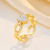 Anel de Luxo Leve Estilo Francês, Alto Padrão, Totalmente Cravejado com Micro Diamantes para Mulheres, Super Brilhante, Moderno, Requintado, Versátil, Novo Modelo, Anel de Venda Quente em Live-Stream