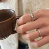Anillo elegante de estilo coreano con diseño de flor de nicho y diamantes para mujer, estilo frío, personalidad de moda, ligero, de lujo, combina con todo, anillo de dedo índice de alta calidad.