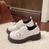 Mocassins de Salto Alto com Fivela para Mulheres, Estilo Britânico Versátil de Primavera com Solado Grosso, Sapatos Pequenos de Couro Confortáveis Slip-ons