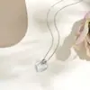 Colar de Coração com Design Requintado para Mulheres Nicho Luxo Leve Moda Versátil Gentil Ecológico Galvanoplastia Acessórios de Yiwu Atacado