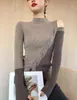 Suéter Gola Alta Assimétrico com Ponto Francês Off-Shoulder Feminino Tricô 2025 Manga Longa Novo Design Slim Top Versátil