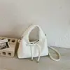 Bolsa de mão com laço estilo delicado para mulheres, sensação de alta qualidade, bolsa estilo bolinho, bolsa transversal, bolsa pequena tote casual, novo estilo 2026