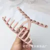 Nuevo Clip Pinza Geométrico de Tiburón de Silicona Anticaída que se Puede Amasar en la Parte Posterior de la Cabeza Pinza de Agarre Grande Nuevos Accesorios para el Cabello 2025 para Mujeres