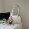 Bolso de hombro acolchado texturizado de alta calidad para mujer, nuevo bolso de mano de moda de nicho 2026, bolso tipo almohada de gran capacidad para el día a día