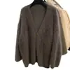 Novo cardigã de tricô estilo coreano, soltinho, em imitação de mink, com decote V, para o inverno de 2026, suéter plus size, peça de outer