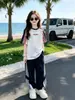 Conjunto de Camiseta de Manga Corta con Bloques de Color para Niña de Verano, Atuendo para Estudiante de Secundaria, Conjunto de Dos Piezas de Verano con Pantalones Anchos Deportivos Rayados