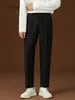 Calça de terno casual de alta qualidade para homens na primavera, calça preta fluida, calça cropped versátil de perna reta com corte justo
