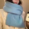 Bufanda de Punto Suave y Cera Color Azul Leche de Lana para Mujer Atmósfera Otoño e Invierno 2025 Bufanda de Lana Gruesa Cálida y a Prueba de Frío