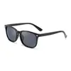 Gafas de sol simples de marco estrecho con tachuelas de arroz europeas y americanas para mujer, atuendos de moda para viajar, fotografía anti-UV, gafas de sol versátiles