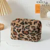 Nueva Bolsa de Almacenamiento de Cosméticos Pequeña y Linda de Amor Bolso Clutch para Mujer Estilo Ins Estampado de Leopardo Vintage Bolsa de Almacenamiento