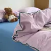 Lujo ligero, simple y suave, juego de cuatro piezas de ropa de cama para el hogar de estilo Muji catiónico con cordón para dormitorio estudiantil - un regreso a la simplicidad