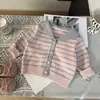 Conjunto de Ropa de Otoño para Niñas 2026 Nuevo Dulce Suéter de Punto Bebé Top con Cuello Camisero y Leggings Conjunto de Dos Piezas Moderno