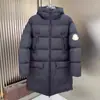 Chamarra de invierno gruesa y cálida con capucha de plumón de longitud media y logo grande, de alta gama europea Mengjia, para hombres y mujeres