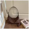 2026 Nuevo Otoño Retro Merade Gamuza Felpa Bolso de Hombro Único para Axila Bolso Cruzado Versátil para Mujer