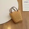 Bolsa de Paja para Viajes de Vacaciones Bolso de Hombro de Verano Bolso Cubo Cruzado Bolso de Playa para Mujer Bolso de Paja Nuevo Estilo 2025
