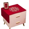 Capa de mesa de cabeceira para casamento, decoração de quarto de casamento, decoração de quarto de nova casa, artigos de casamento vermelhos para o quarto do noivo