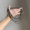 Collar de Cadena Multicapa Redondo de Perlas Geométricas de Cristal, Cadena para Clavícula de Estilo Oscuro de Moda con Diseño Único