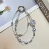 Corrente de Celular de Luxo com Pérolas e Cristais, Acessório Chaveiro Curto e Requintado, Design de Nicho