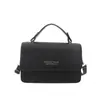 Bolso de diseño único, nueva colección otoño 2026, estilo retro minimalista de moda, adecuado para ir al trabajo, bolso cuadrado pequeño, bolso de hombro, bolso cruzado