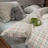 Juego de Tres Piezas para Dormitorio Estudiantil, Juego de Cuatro Piezas de Cama Rayada Estilo Simple, Algodón Puro, Juego de Sábanas de Cama Estilo Nuevo, Funda de Edredón, Sábana Ajustable 4