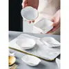 Criativo Prato de Tempero com Borda Dourada Prato Pequeno Doméstico Prato de Molho Cerâmico de Hotel Descanso para Hashi Prato de Vinagre Multiuso Prato para Molho de Hot Pot