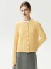 Nueva colección de otoño: Cárdigan de punto de cachemira de estilo sencillo con cuello redondo y patrón de trenzas, con botones de perla, un abrigo suéter cálido para mujer