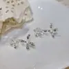 Vento Frio Design de Nicho Flor de Gardênia Brincos Pendentes Traseiros Temperamento Único Versátil Clipe de Orelha de Alta Qualidade Feminino