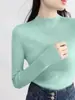 Suéter de cuello alto medio para otoño e invierno, nueva camiseta básica de punto de color liso, top ajustado de rayas verticales para mujer